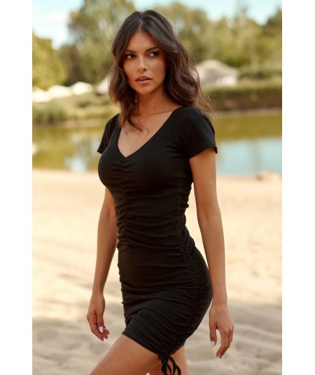 Numinou Testhezálló ruha bordás szegéllyel NU437 | fekete